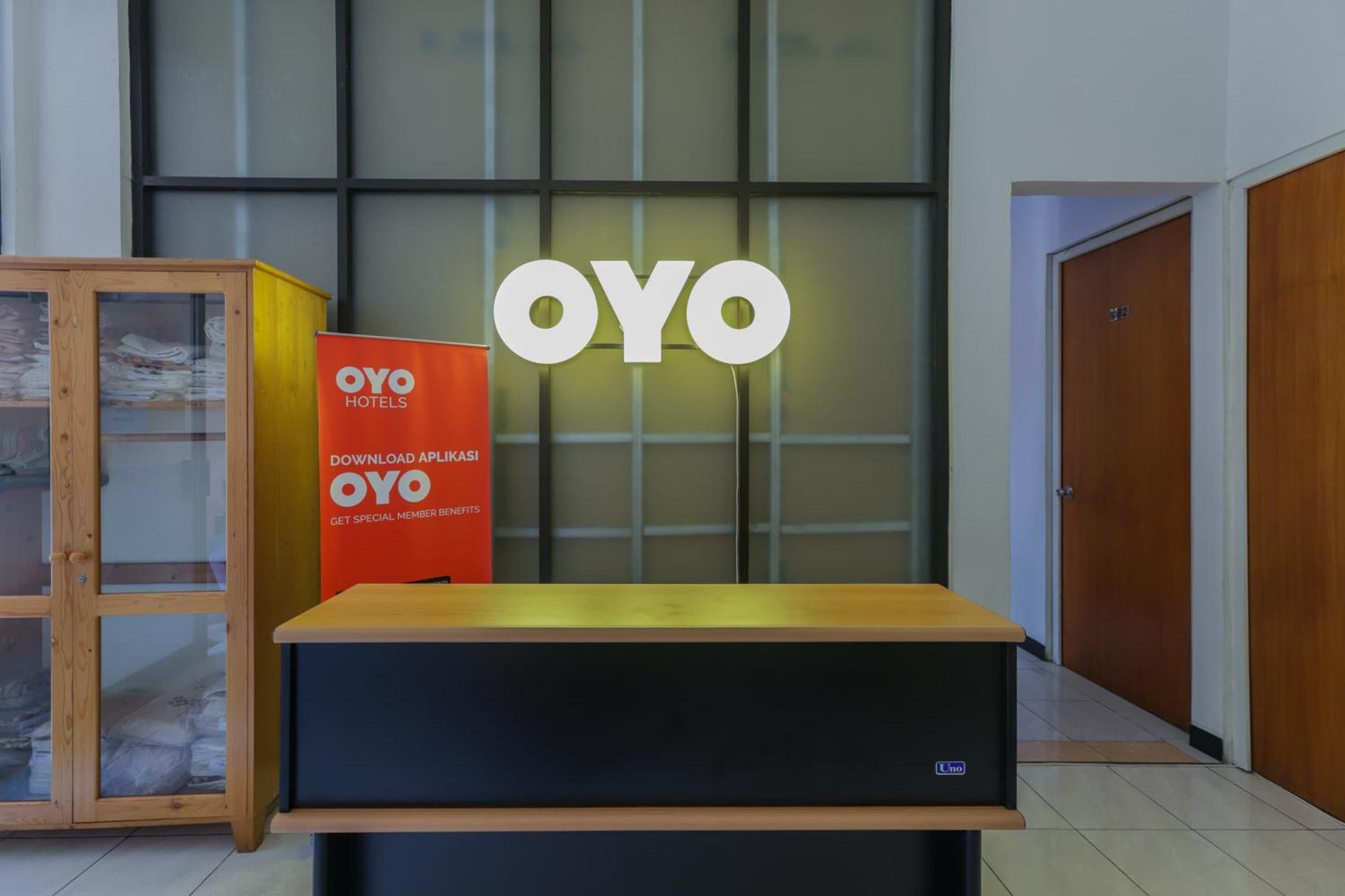 Super Oyo 866 Idola Residence Giacarta Esterno foto